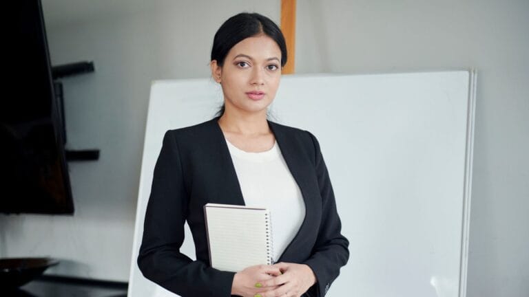 Kadın Girişimcilere Sunulan Eğitim ve Mentorluk Programları